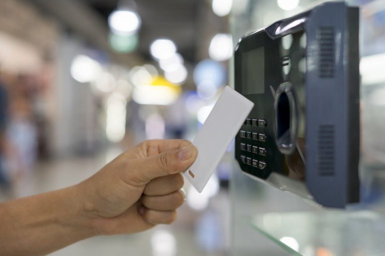 Alarmanlagen und Einbruchmeldeanlagen für zuverlässigen Objektschutz