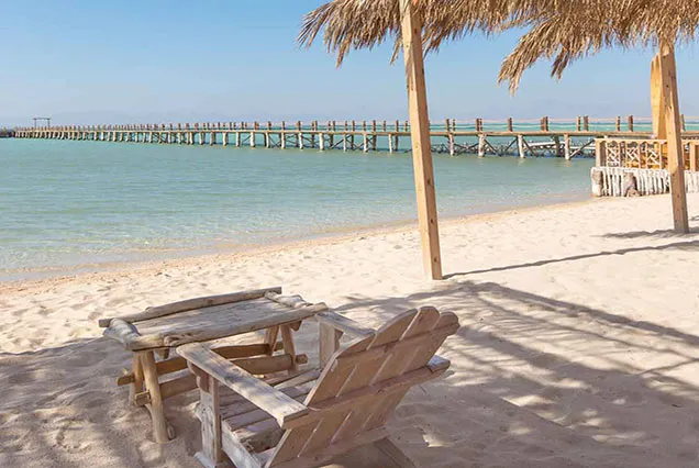 So läuft der Orange Bay Ausflug ab: Von der Hotelabholung bis zum Schnorcheln im Roten Meer